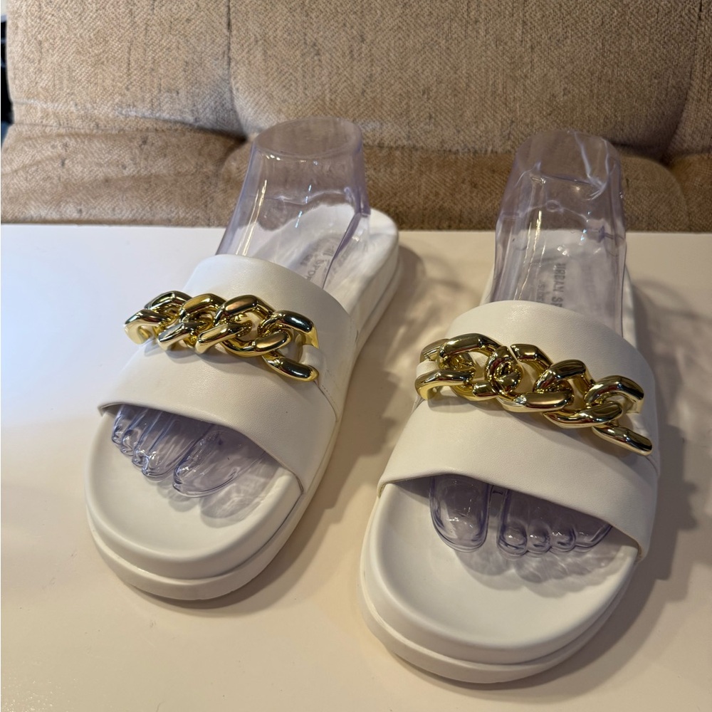 Urban Sport White Slide Sandals with Gold Chain Accent
